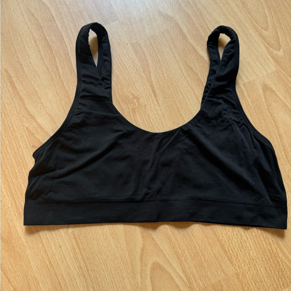 VICTORIAS SECRET seamless bra
